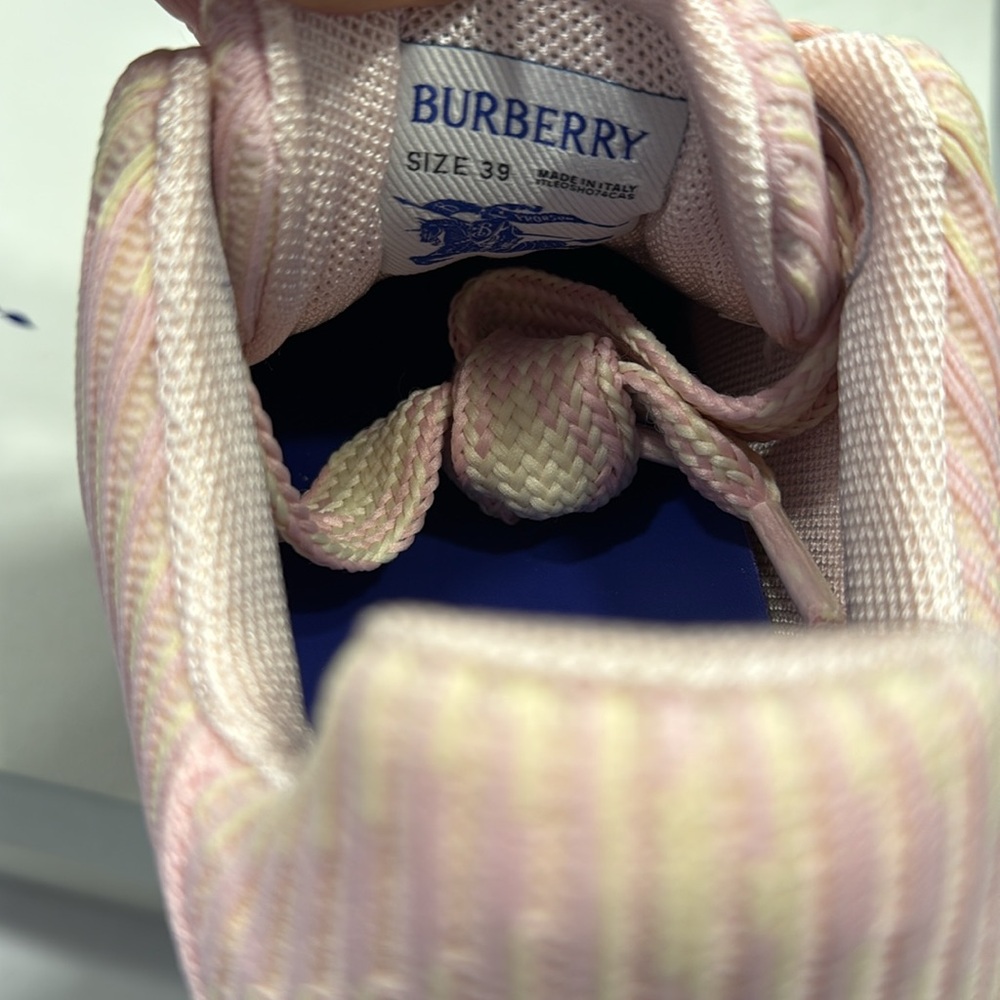 Burberry Knit Box Checked Low Top Sneaker Athletic Shoe Pink Crm EU 39 NIB $950 - Picture 14 of 16
